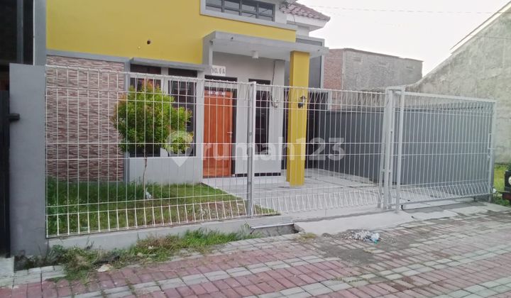 Disewakan Rumah Bagus Siap Huni Startegis, Tengah Kota Sumber Solo Disewakan Rumah Bagus Siap Huni Startegis, Tengah Kota Sumber Solo