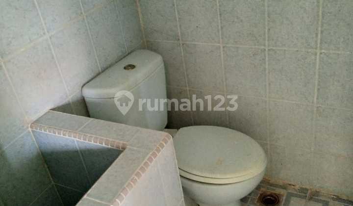 For Rent Beautiful 2-Story House Ready to Live in Prestigious Housing Near The Park Mall, Solo Baru 2