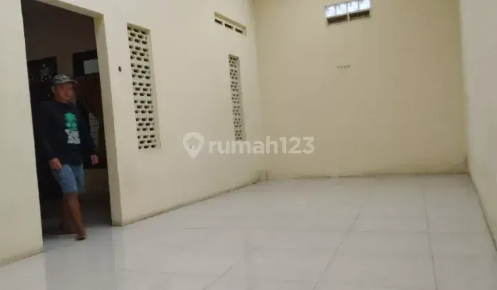 Rumah Kontrakan Murah Sudah Renovasi Ciputat Tangsel Selatan Jakarta 2