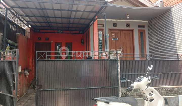 Dikontrakan Pertahun Rumah Di Komplek Cipageran 1