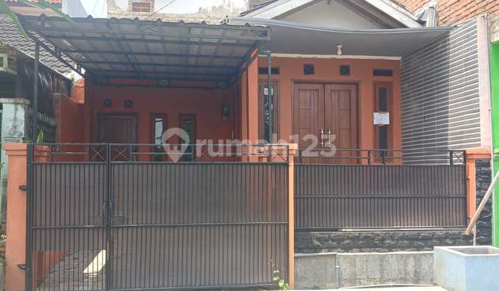 Dikontrakan Pertahun Rumah Di Puri Cipageran 1