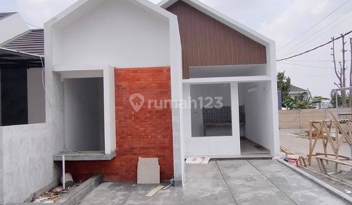 Dijual Rumah baru minimalis siap huni semi villa di Cihanjuang parongpong siap huni shm 2