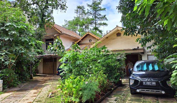 Dijual Rumah area Dago Bandung buat Kantor Cafe resto tinggal  1