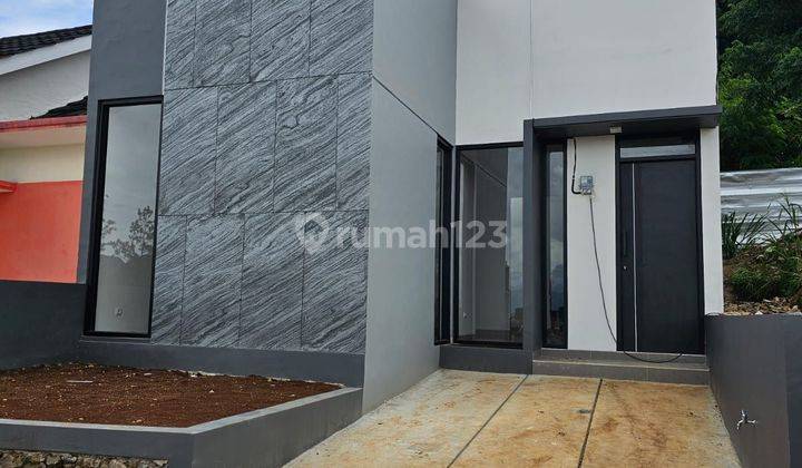 Dijual Rumah dekat Ke Alun alun Cimahi bisa KPR 1