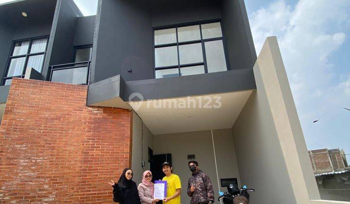 Dijual Rumah baru 2 lantai di Dsp Permana dekat Pemkot Cimahi 1