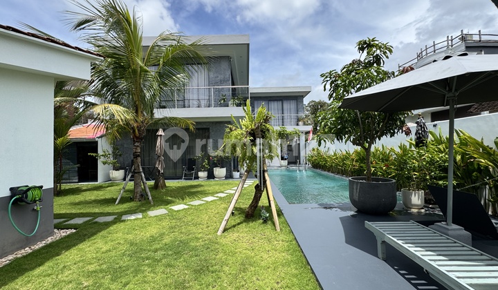 Rumah Bagus Furnished SHM Canggu, Badung IP 575 2
