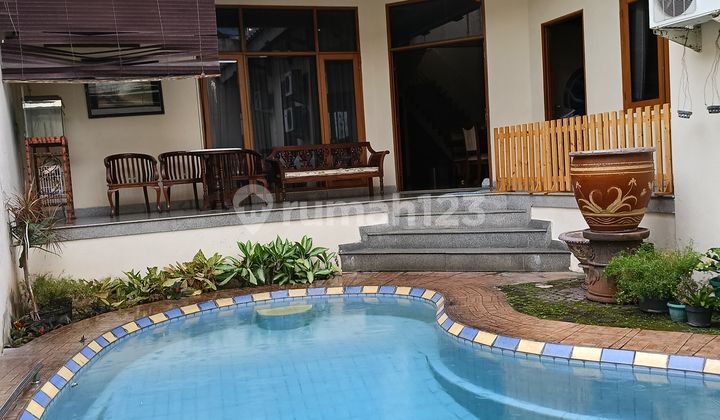 Rumah Siap Huni di Pejompongan Jakarta Selatan Rumah Siap Huni di Pejompongan Jakarta Selatan