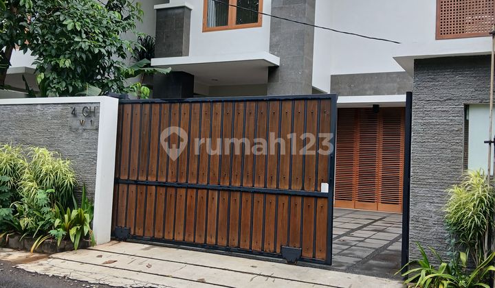 Nice Second Rental House in Kemang