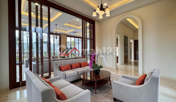 Brand New Luxury House Fully Furnished & Private Lift Area Kemang, Jakarta Selatan 2