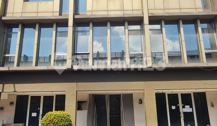 disewakan termurah ruko green village cipondoh 