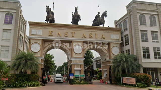 Dijual Rumah Termurah di Cluster east asia Green Lake City 4x115 2