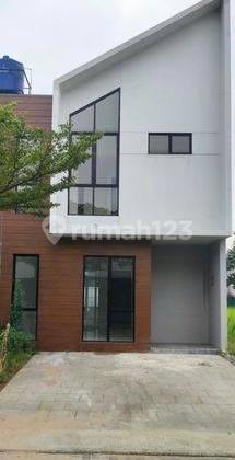 Dijual rumah semifurnish di Citra Garden Puri semanan jakarta barat