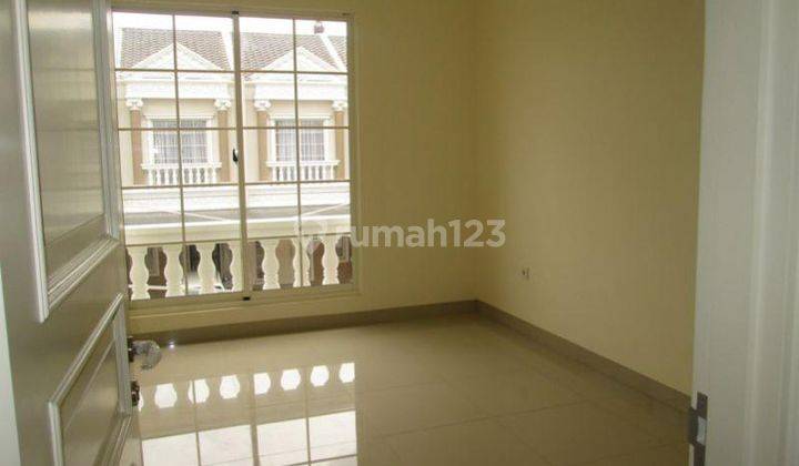 Disewakan Rumah Termurah di Green Lake City Cluster West Europe 4x15 2