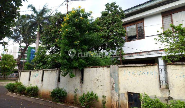 Rumah lama lokasi bagus di jln.saharjo jakarta selatan 2