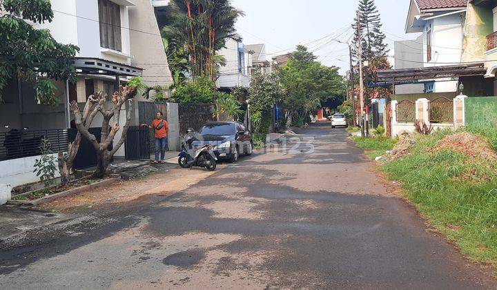 Rumah dalam komplek lokasi strategis bebas banjir di Jl.komplek marinr timur pondok kelapa 2