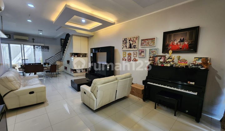 Rumah Grand Orchard Clover 10X21 2