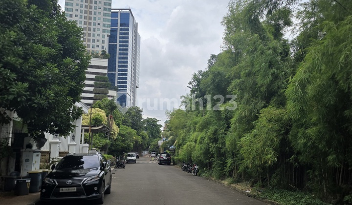 Rumah Lokasi Dekat Mall Gandaria 2
