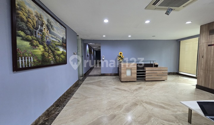 Rumah untuk Kantor di Jl. Darmawangsa, Kebayoran Baru, Bagus