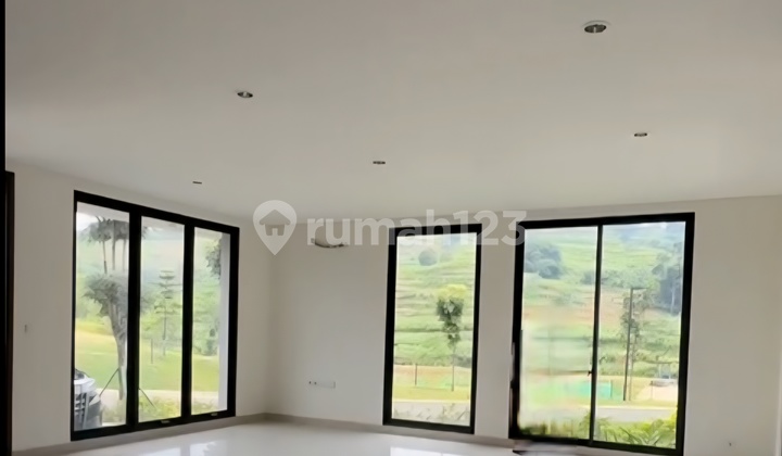 Rumah The Mahogany Residence Summarecon Bogor Bagus 2