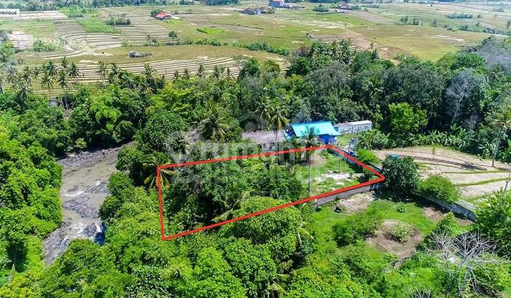 Exclusive plot of land  (freehold) - Nyanyi Beach.