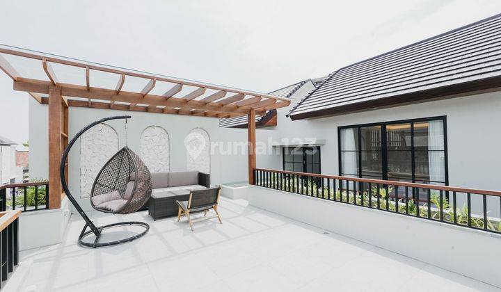 Freehold - Brand new modern villa complex with good villa management in famous area Canggu ( Type R.V,C 2 bedrooms ) 2