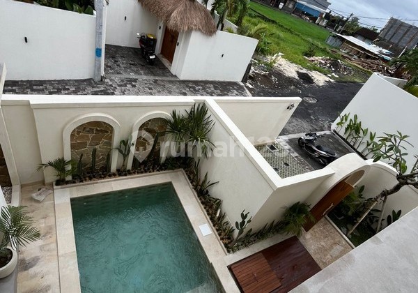 For Sale Freehold - Brand New Modern Nice Villa Close To Canggu - Bali
