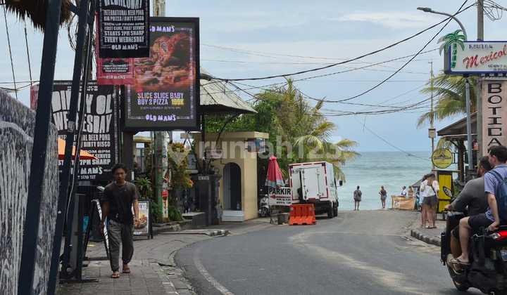 Leasehold - Rare Ultra-Prime Beachfront Land In Batu Bolong - 900 Sqm Golden Investment Opportunity, Canggu, Bali