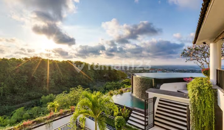 For Sale Freehold - Villa With Beautiful View In Jimbaran Bali