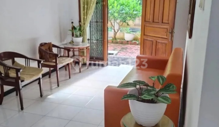 Bukit Sari House Near Kt2+1 Toll Access Fully Furnished Green Ready for Rent. On Jl. Bukit Kerinci Ngesrep, Banyumanik, Semarang City, Central Java, Indonesia, 50261, Ngesrep. 2