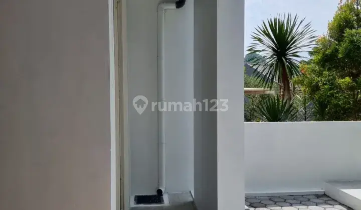 Rumah di Graha Candi Golf , cluster Rivera Hijau @the green, Jangli, Semarang Selatan. SHM Bagus Timur 3
