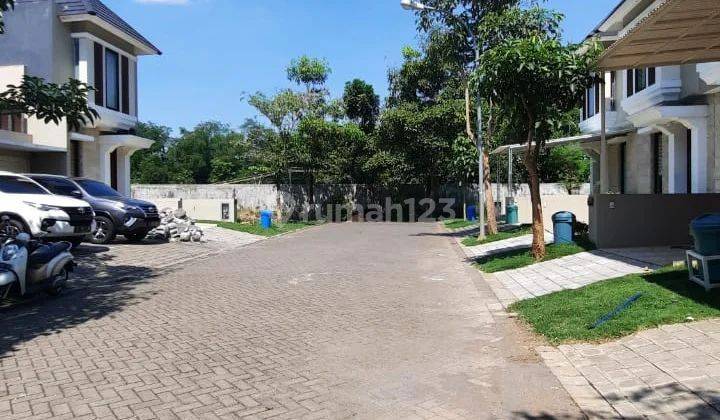 Rumah di Citra Sun Garden , cluster Sapphire blok G . 
Bukit Sari , Tembalang , Semarang Selatan. 2 Lantai SHM Bagus Selatan 2