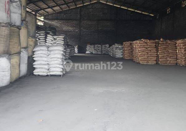 Gudang 9,210 m SHM Butuh Renovasijual Raya Sentul Balaraja tangerang. 1