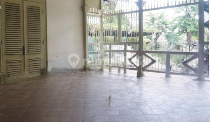 Heritage House in the City Center, Land Area 916 M2, Suitable for Offices, Businesses, or Residences. Certified Title. 2