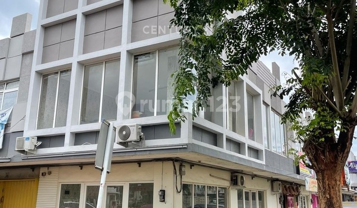 2-Story Shop House Corner Position in Kota Wisata Cibubur 2