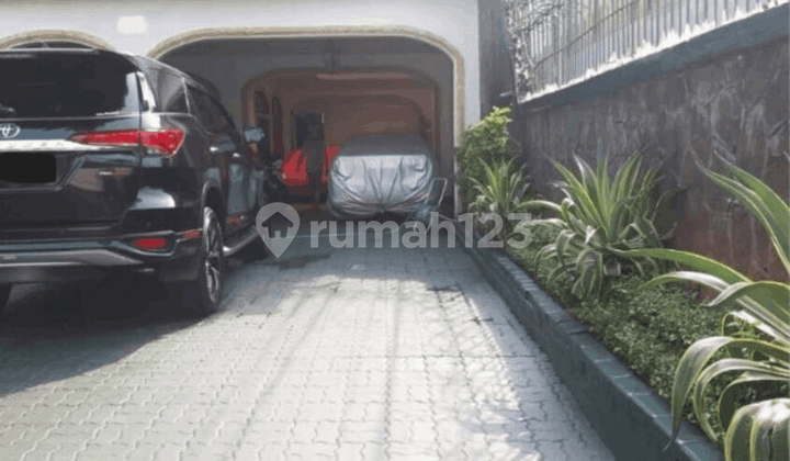 Rumah Mewah Siap Huni Multi Fungsi di Tebet Jakarta Selatan 2