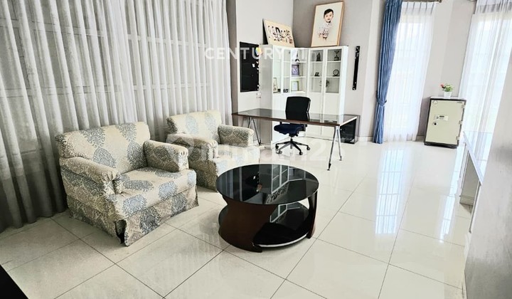 Rumah 2 Lantai di Dalam Cluster Kota Wisata Cibubur 2