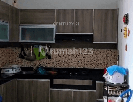 House with Indoor Swimming Pool in Laguna Park Cibubur 2