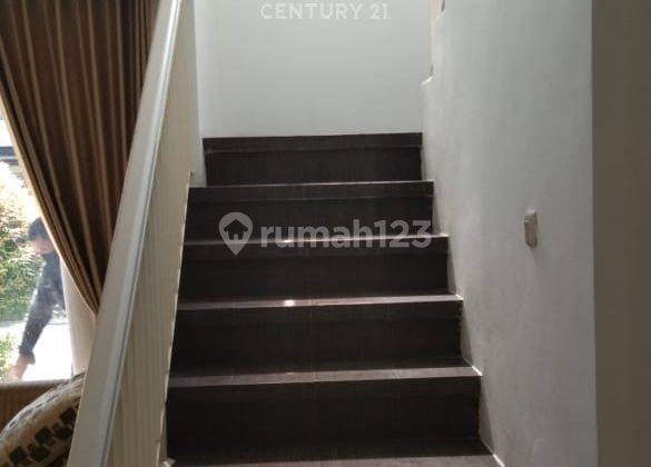 RUMAH SIAP HUNI DI PERUMAHAN RAFFLES HILLS CIBUBUR 2