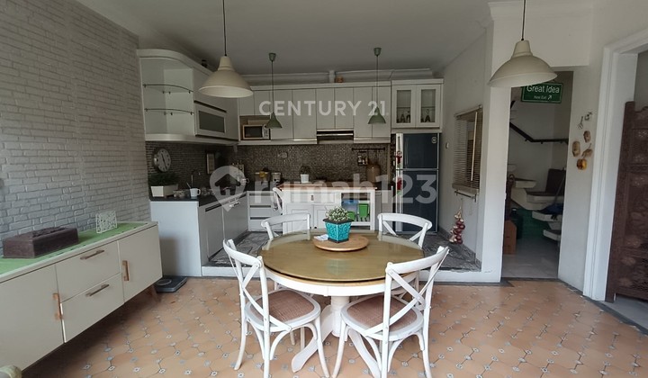 Rumah 2 Lantai di Kota Wisata Cibubur 2