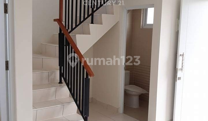 Rumah Didalam Cluster Kota Wisata Cibubur 2