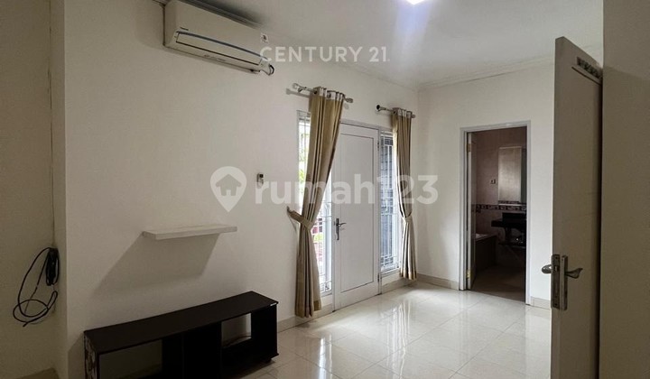 2-Story House in Raffles Hills Harjamukti Depok 2