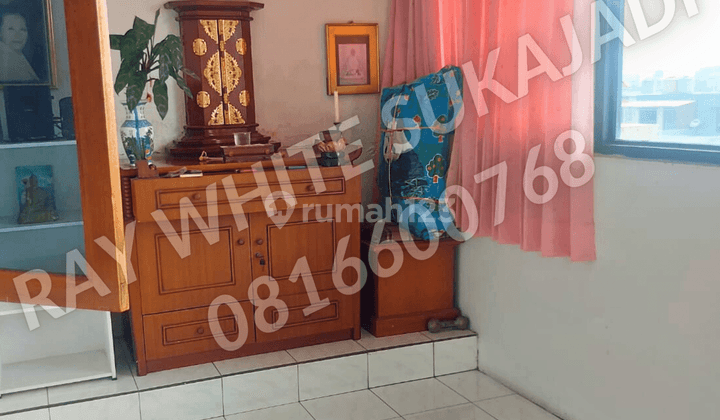 Dijual Ruko 3,5 Lantai di Jln Holis Raya 2