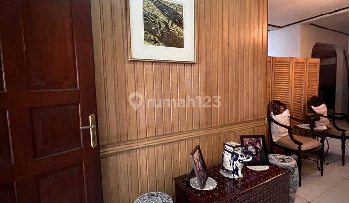 Rumah Tua Dalam Komplek  Unfurnished 1