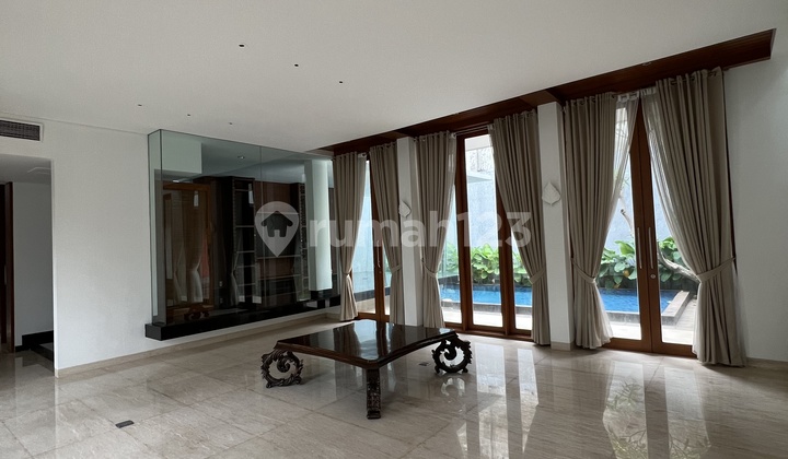 Comfortable House Ready to Occupy