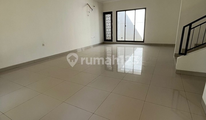 Nice Unfurnished House SUMMARECON BTARI - New 2