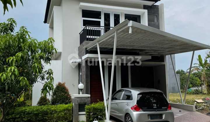 Ready-to-Occupy Plus Furnished House Graha Estetika Undip Tembalang 2