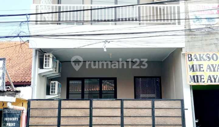 Kos Full Penghuni Pinggir Jalan Raya Ring 1 Undip Tembalang