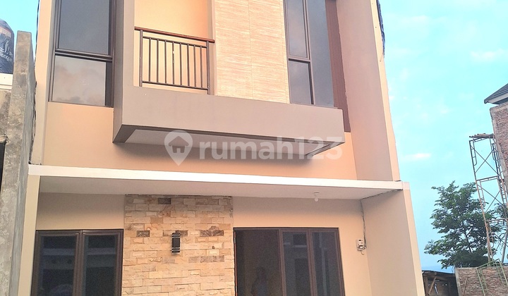 Rumah View Bukit Hijau Ala Villa Dekat Kodam Banyumanik 1