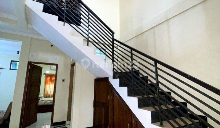 Rumah Bagus Full Furnish Dekat Bina Bangsa Jangli Banyumanik 2