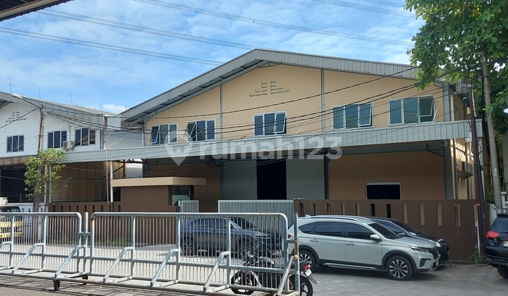 Gudang Siap Pakai Lokasi Strategis Alam Sutera Tangerang. Gudang Siap Pakai Lokasi Strategis Alam Sutera Tangerang.